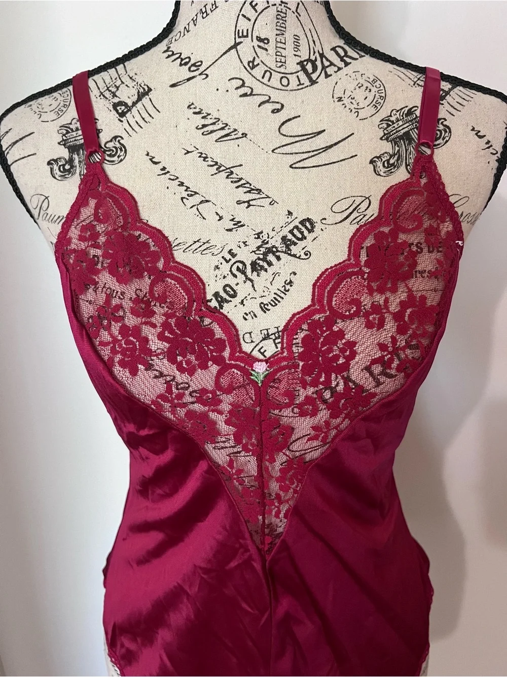 VTG Maidenform Chantilly Lace Camisole Top Small ILGWU USA